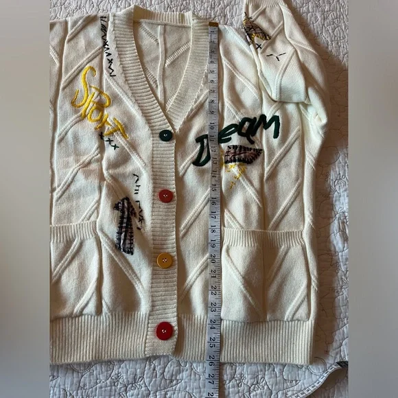 Cable Knit Cozy Embroidered Cardigan Sweater Size M - Picture 7 of 10